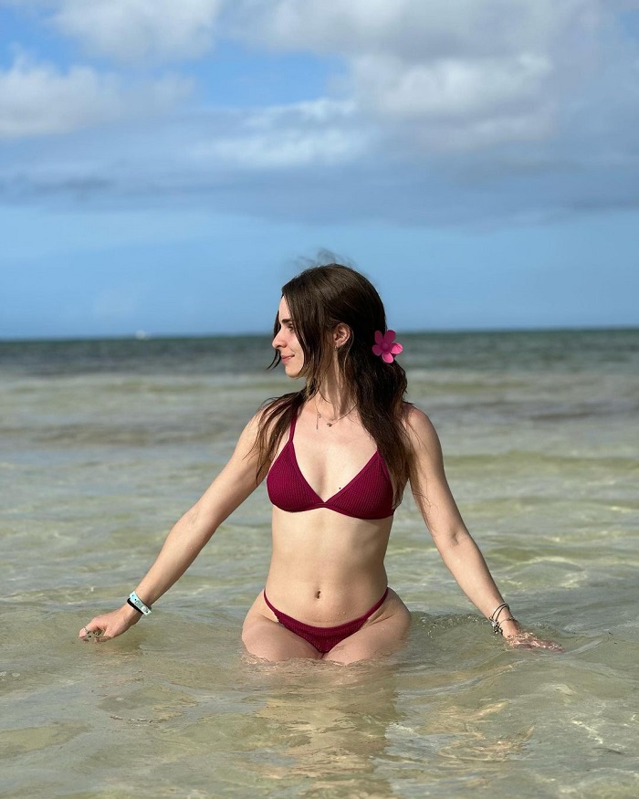 Bơi lội ở bãi biển Santa Lucia Cuba