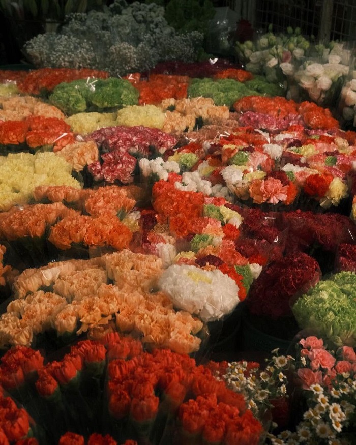Chợ hoa Dangwa là chợ hoa nổi tiếng thế giới nằm ở Manila