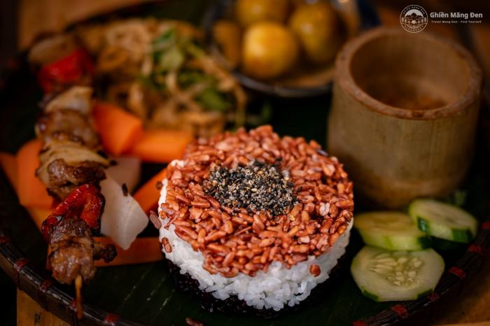 đặc sản chợ phiên Măng Đen