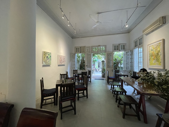 quán cafe độc lạ ở Hà Nội - Manzi Art Space