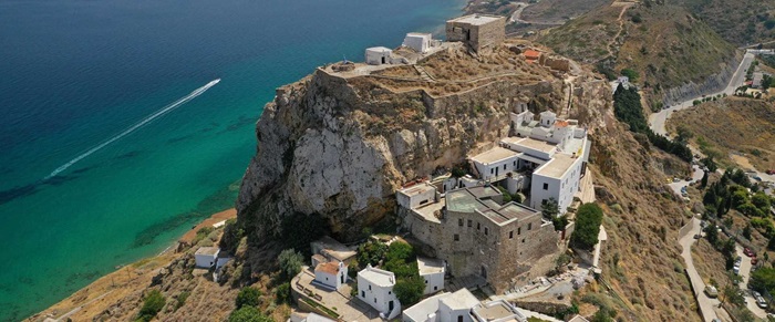 Đến lâu đài ở đảo Skyros Hy Lạp