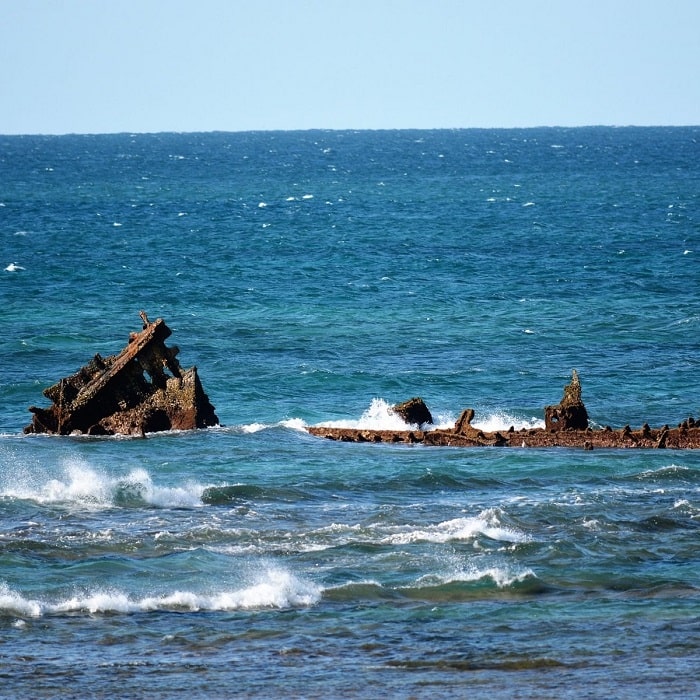 Thăm xác tàu đắm SS Mildura là hoạt động gần vịnh Turquoise Úc