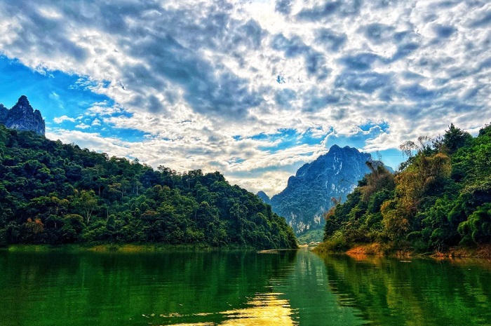 Vịnh Pá Khôm Lai Châu góc nào cũng đẹp xiêu lòng