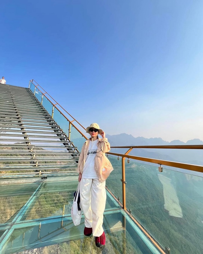 Cầu kính Sapa ở đâu?