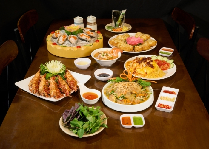 Nhà hàng Vựa Hải Sản Bãi Cháy chuyên hải sản tươi sống