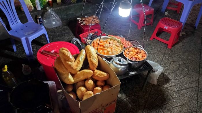 quán bánh mì xíu mại ngon ở Đà Lạt: quán bánh mì xíu mại ngon ở Đà Lạt: