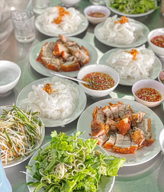 quán ăn ngon ở Vịnh Lăng Cô Bà Sửu
