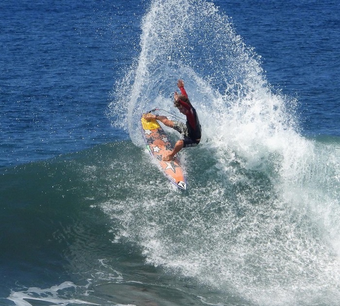 Bãi biển Keramas Bali với những con sóng tuyệt đẹp