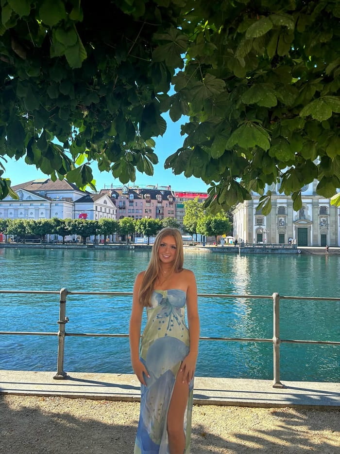 Hồ Lucerne là hồ nước đẹp ở Thụy Sĩ 