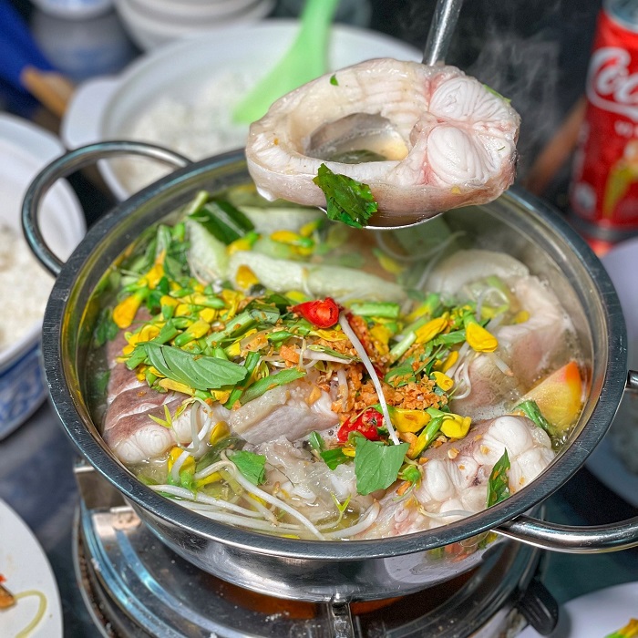 Lẩu mắm Bảy Bồng Châu Đốc là quán lẩu mắm An Giang ngon không thể cưỡng lại 