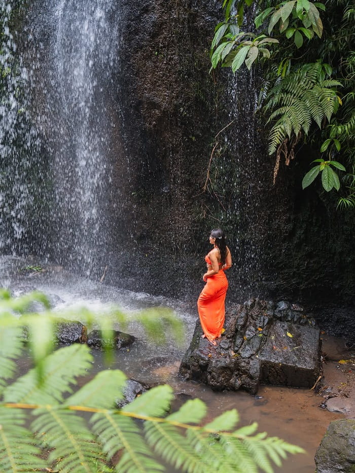 Mẹo chụp ảnh tại thác Tibumana Indonesia 