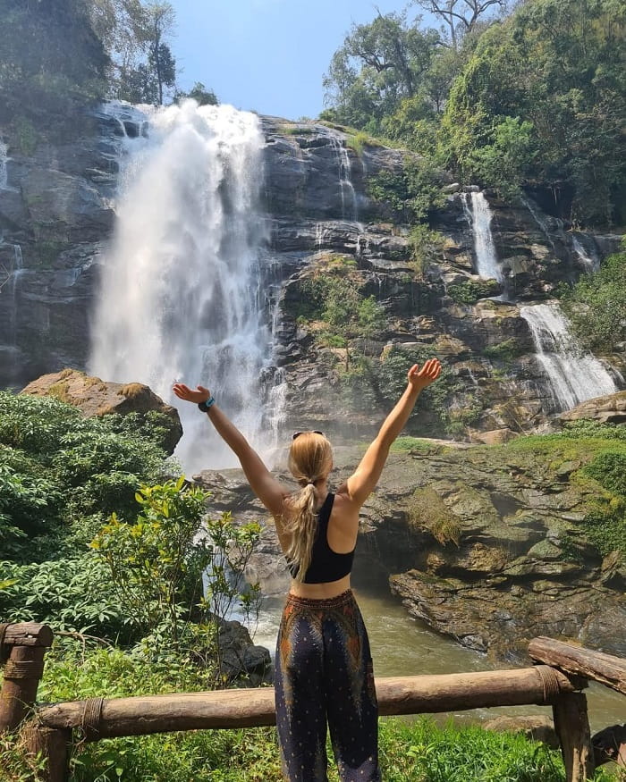 Chinh phục thác Wachirathan Thái Lan