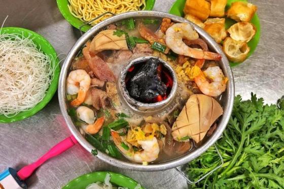 Top 6 tiệm lẩu cù lao ngon ở Sài Gòn "Cực Phẩm" topping đầy ắp chuẩn vị