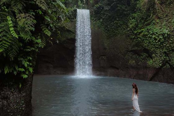 Có một thác Tibumana Indonesia đẹp hùng vĩ ẩn mình giữa rừng xanh Ubud, Bali