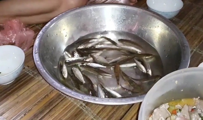 thưởng thức món cá nhảy Sơn La của dân tộc Thái