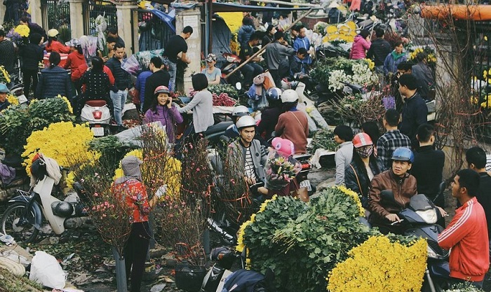 những ngôi chợ nổi tiếng Hà Nội