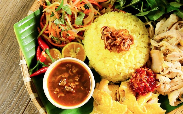 List of 5 delicious Hoi An dishes, just looking at them drooling