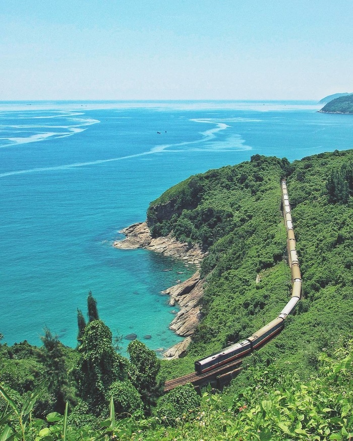 A complete set of train travel experiences you should put in your pocket right away 