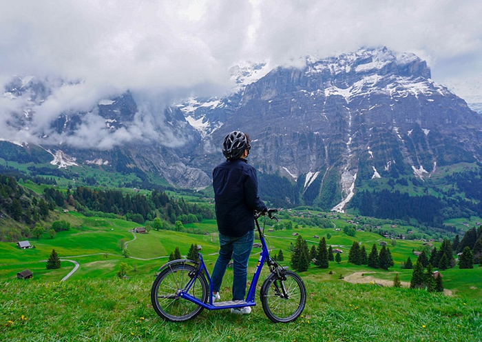 Lạc bước vào ngôi làng Grindelwald đẹp như tranh vẽ