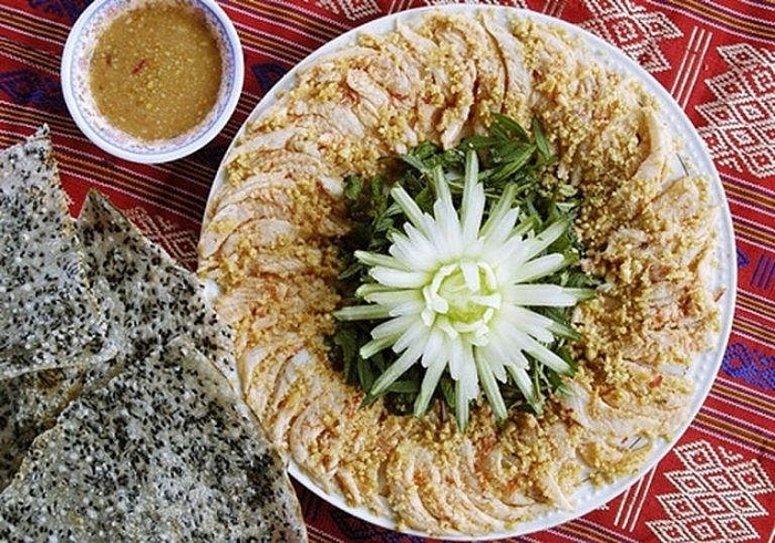 Dong Nai specialty fish salad