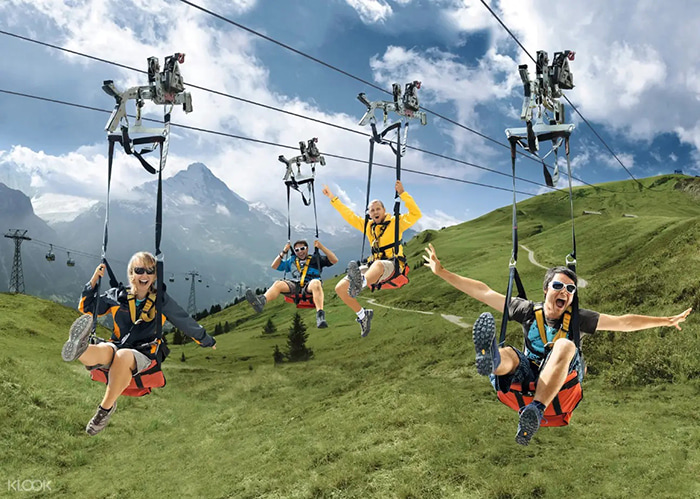 Lạc bước vào ngôi làng Grindelwald đẹp như tranh vẽ