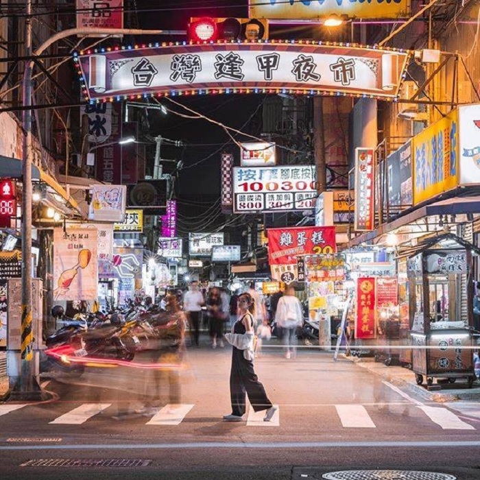 Một vòng khám phá chợ đêm Phụng Giáp Đài Loan