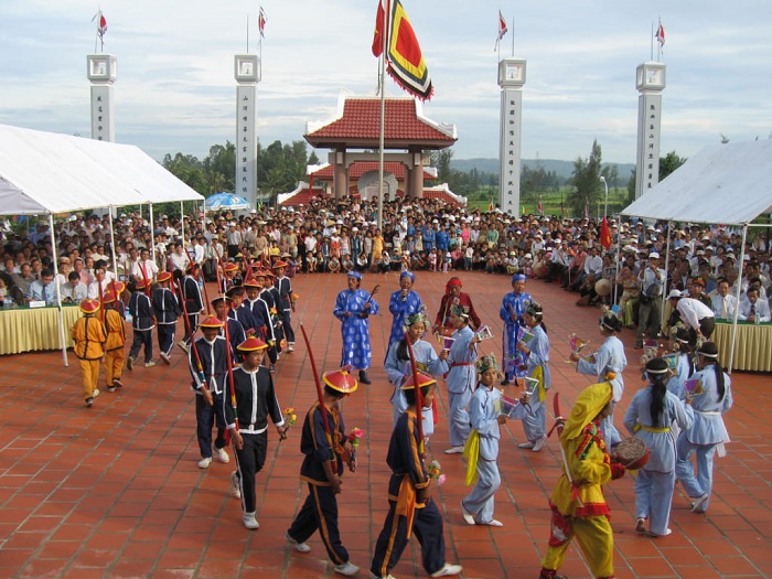 lễ hội truyền thống ở Quảng Ngãi 