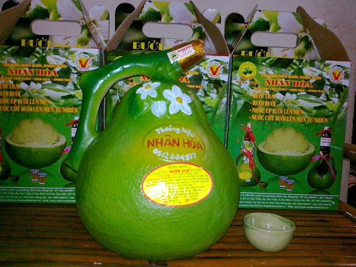 Dong Nai specialty pomelo wine