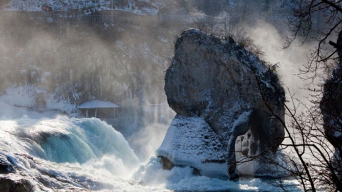 Thác Nước Sông Rhine - Tuyệt Tác Của Thiên Nhiên Thụy Sĩ