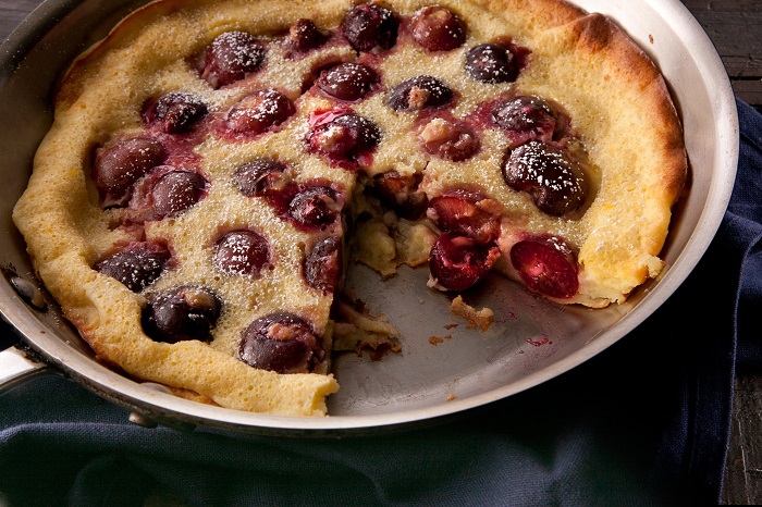 Cherry Clavoutis - French desserts that will melt you in sweetness