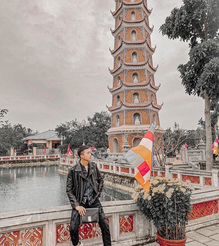Chùa Hoằng Phúc là một trong những ngôi chùa nổi tiếng ở Quảng Bình 