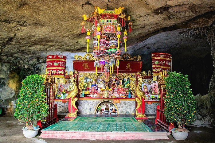 Tam Thanh Temple Lang Son - Taoist temple about Tam Thanh