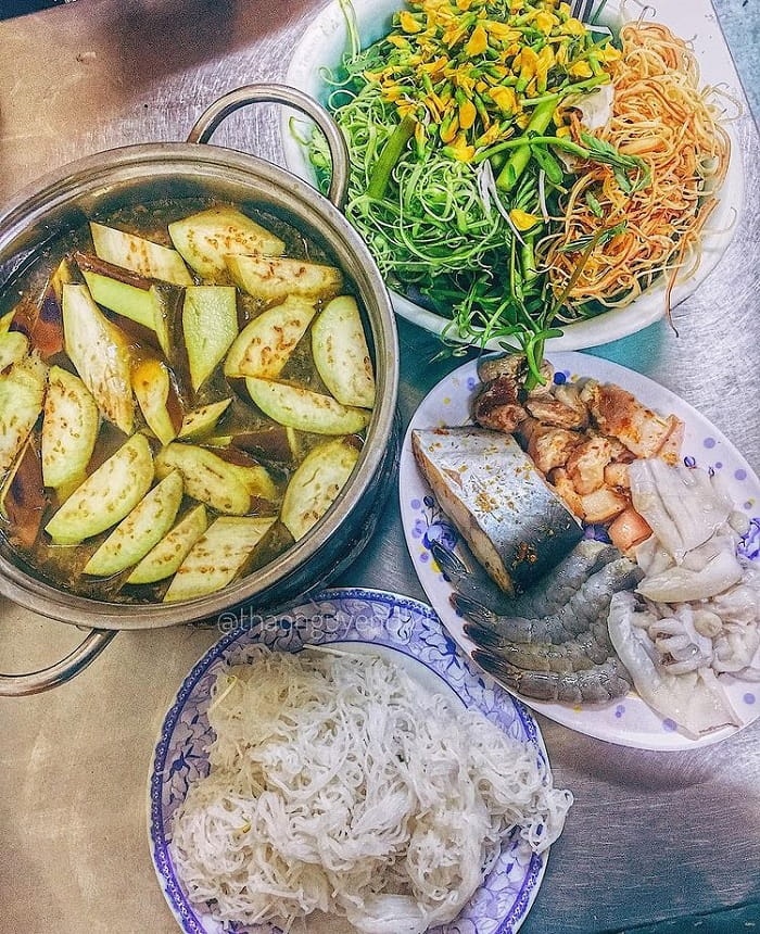 U Minh fish sauce hot pot - a dish with a rich taste