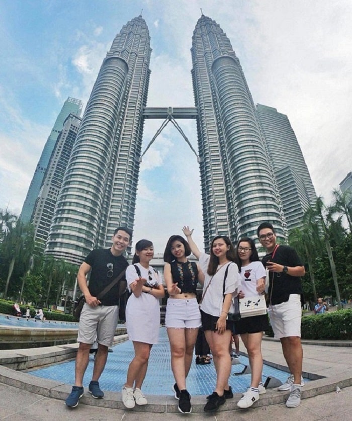 Phong cách ăn mặc - Lưu ý khi du lịch Kuala Lumpur