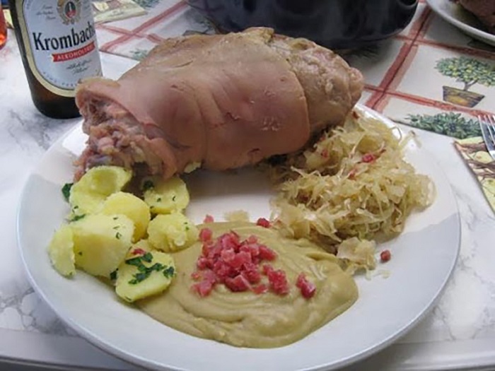 Món Sauerkraut - Món ăn truyền thống ở Đức