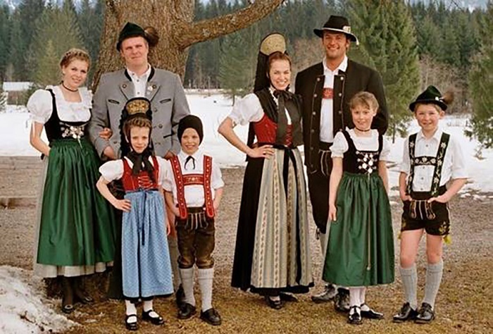 Tìm hiểu về trang phục truyền thống ở Đức
