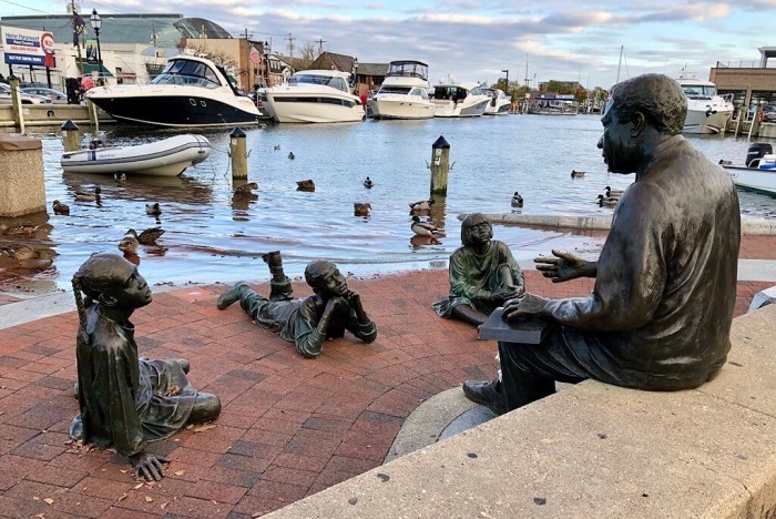 Đài tưởng niệm Kunta Kinte-Alex Haley du lịch Annapolis