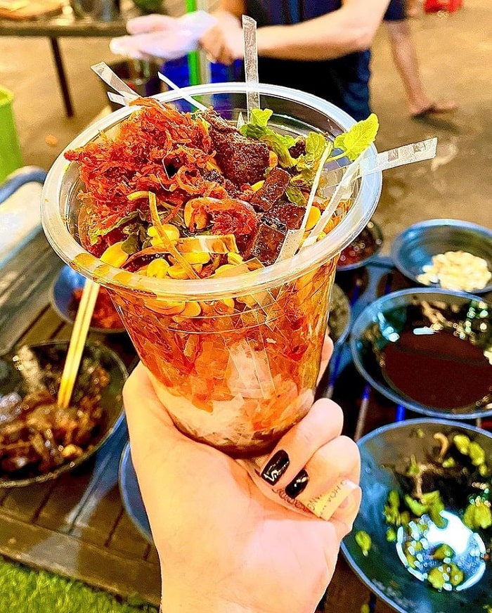 Chợ đêm Helio - con phố ăn vặt nổi tiếng ở Đà Nẵng