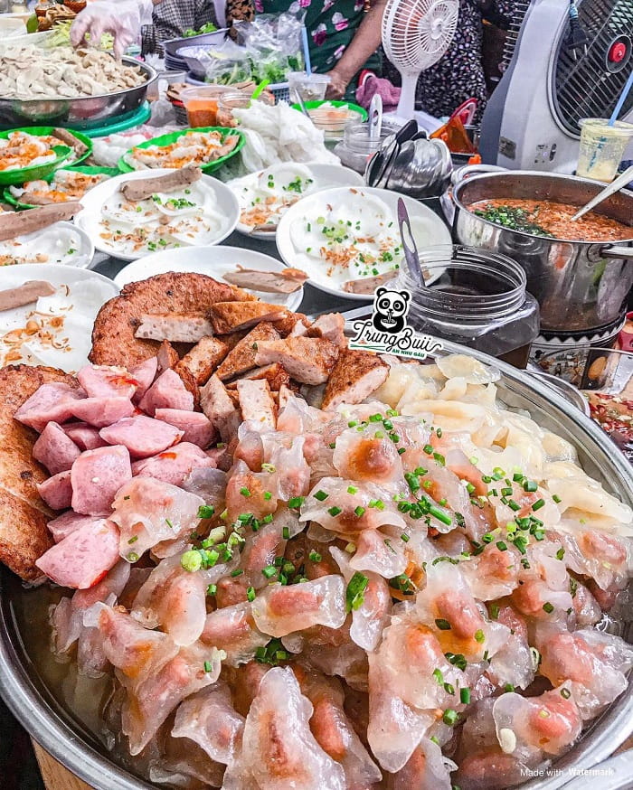  Ăn gì khi đến chợ Cồn Đà Nẵng? 