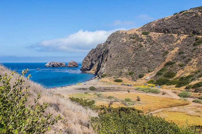 Đi bộ đường dài ở đảo Santa Cruz công viên quốc gia quần đảo Channel