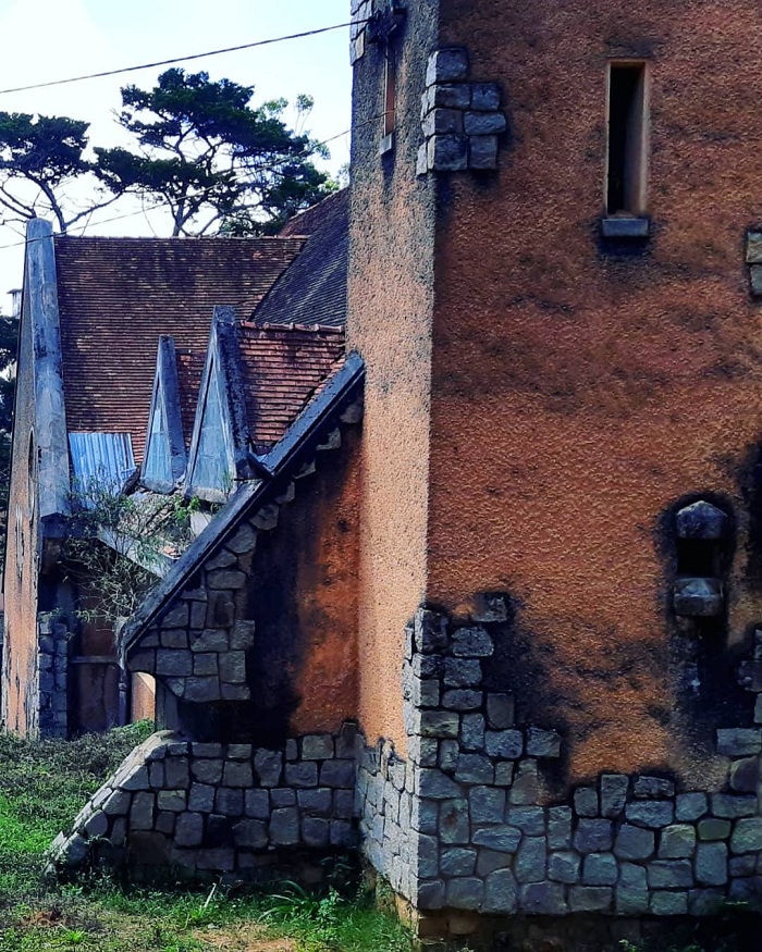 Nhà nguyện Franciscaines là công trình bỏ hoang ở Việt Nam huyền bí