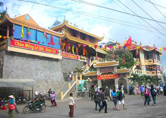 Dinh Co Temple in Vung Tau - a legend