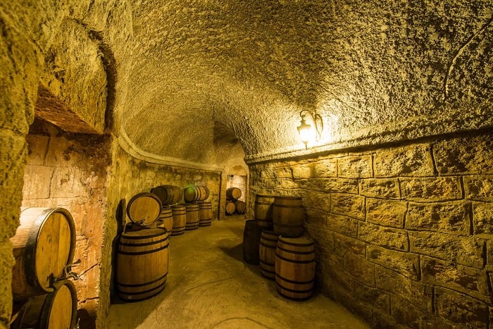 Những điều thú vị tại hầm rượu Debay Bà Nà Hills 