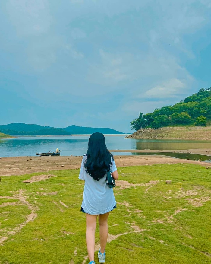 Stunning scenery at Quao river lake in Binh Thuan 
