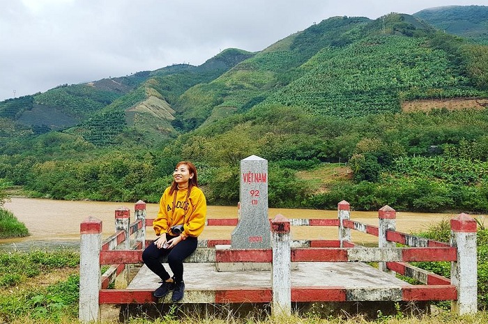 Experience exploring Lung Po Lao Cai