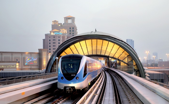 Dubai có tàu điện ngầm tự động dài nhất - sự thật về du lịch Dubai