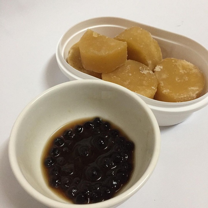 Bitter sugar is a delicious dish from jaggery