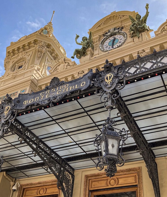 Casino de Monte-Carlo thường là nơi đầu tiên mọi người nghĩ đến du lịch Monte Carlo
