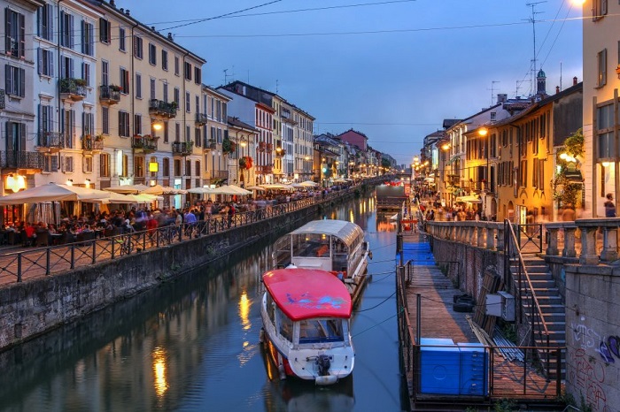 Navigli địa điểm du lịch đẹp nhất ở Milan