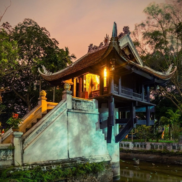 Chùa Một Cột là ngôi chùa độc đáo ở Việt Nam